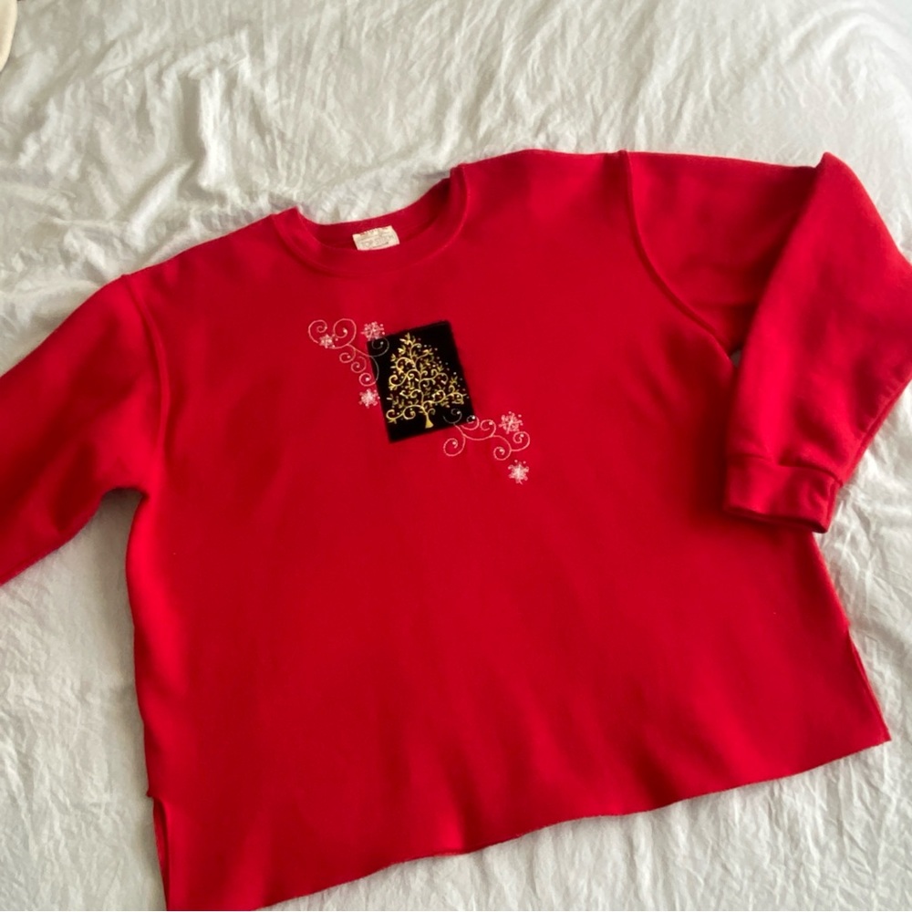 Vintage Red Christmas Sweatshirt with Gold Embroidery
